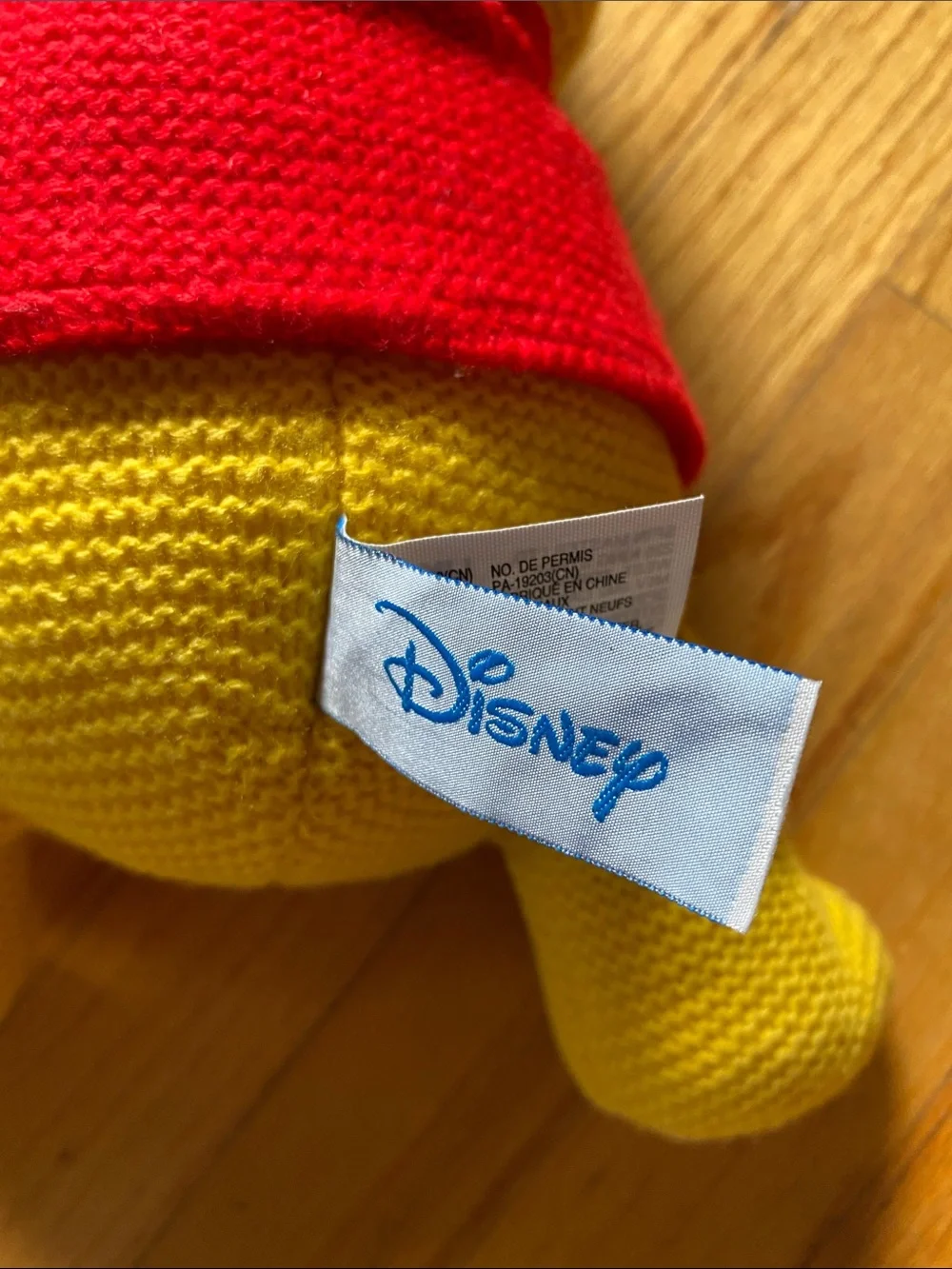 NWOT 10” Sitting Disney/Gund Winnie the Pooh Knit Plush with Pink Piglet